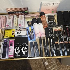 Make up bundle